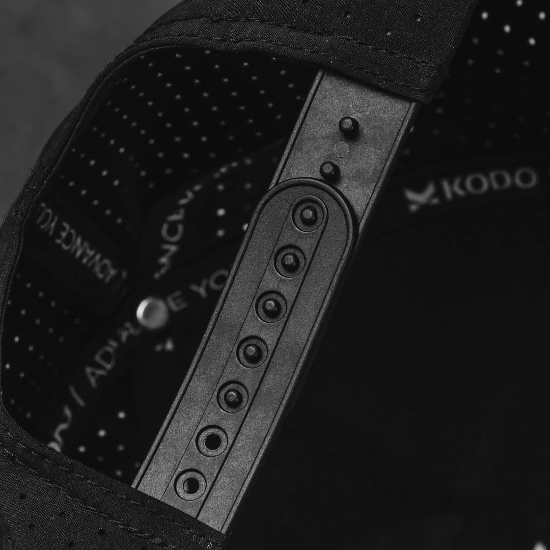 #color_black-white